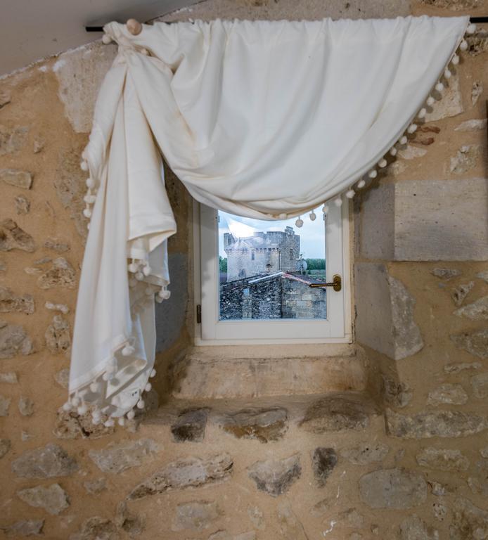 Chambres D'Hotes Le Relais Des Remparts Rions 外观 照片