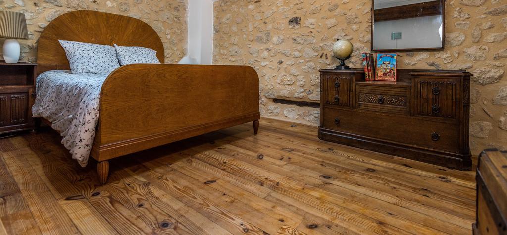 Chambres D'Hotes Le Relais Des Remparts Rions 外观 照片
